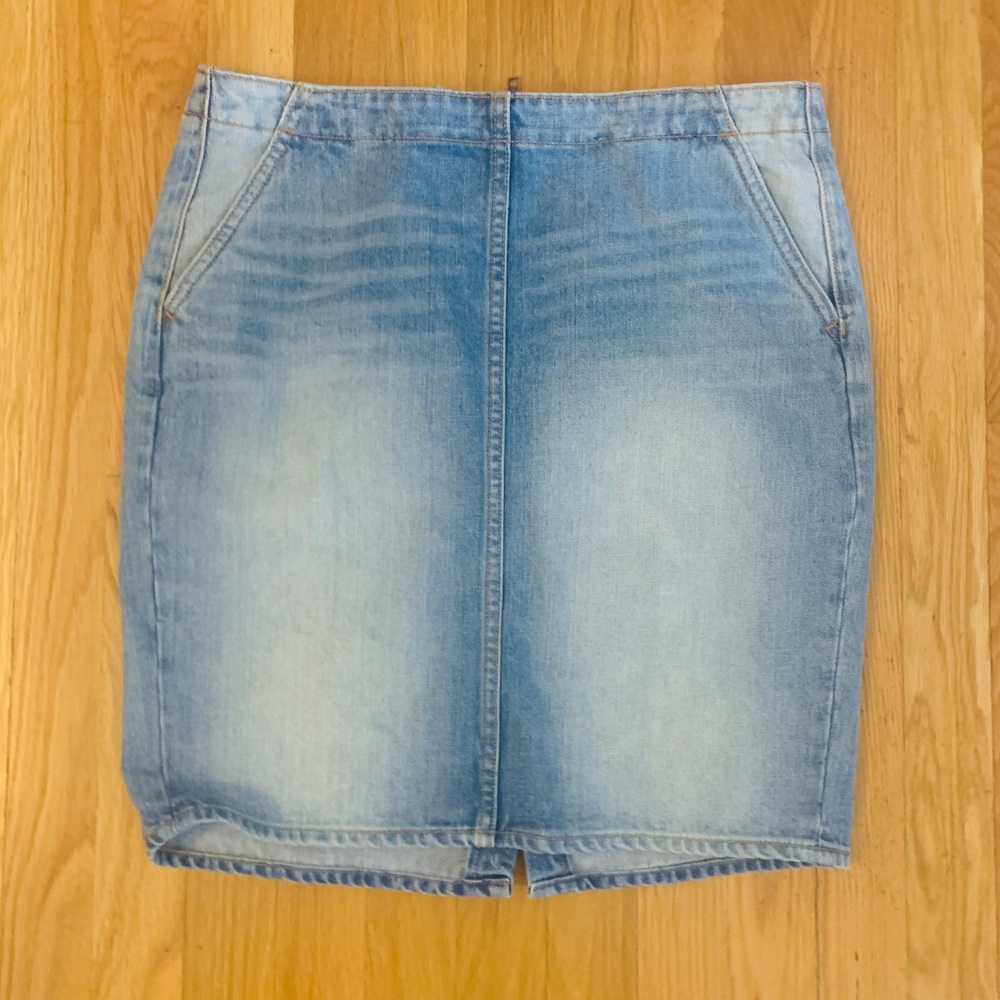 GAP denim skirt sz 29, cowgirl, festival, stagecoach
